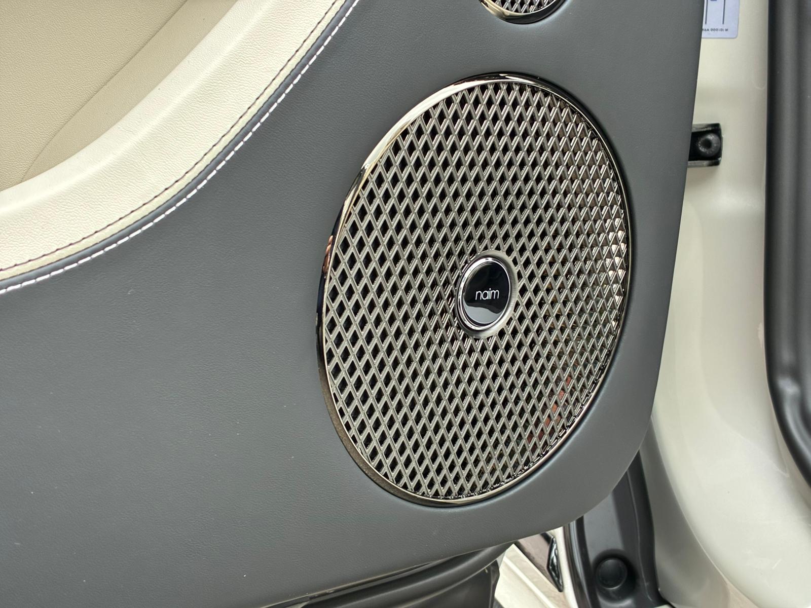 2026 BENTLEY CONTINENTAL GTC S V8 HYBRID — photo 10 of 13