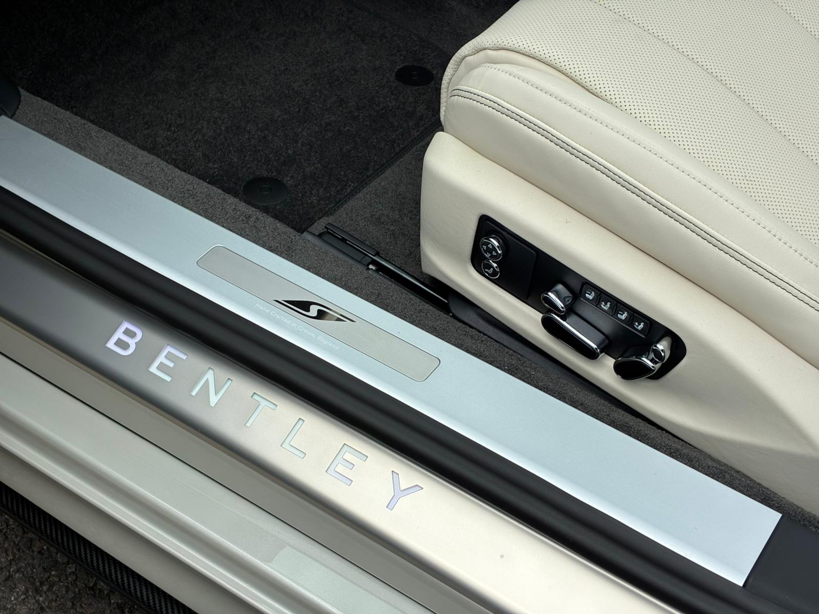 2026 BENTLEY CONTINENTAL GTC S V8 HYBRID — photo 11 of 13