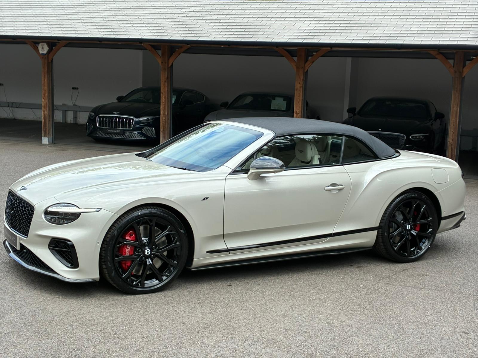 2026 BENTLEY CONTINENTAL GTC S V8 HYBRID — photo 13 of 13
